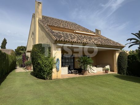 Town House for sale in Los Granados, Sotogrande Costa