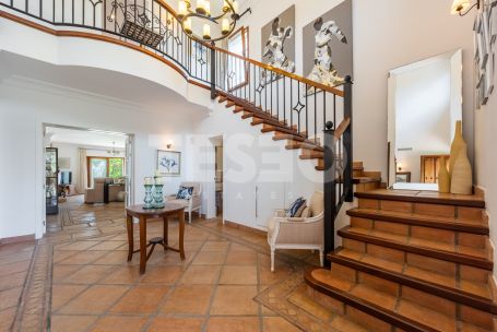 Villa for sale in Zona B, Sotogrande Costa
