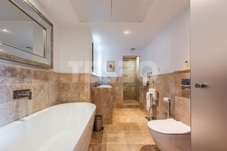 Villa for sale in Zona B, Sotogrande Costa