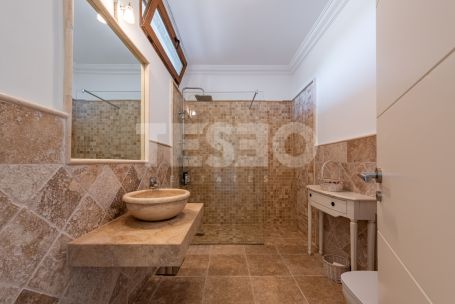 Villa for sale in Zona B, Sotogrande Costa
