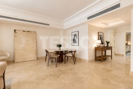 Appartement de luxe avec vue sur un espace vert à Valgrande, Sotogrande Alto