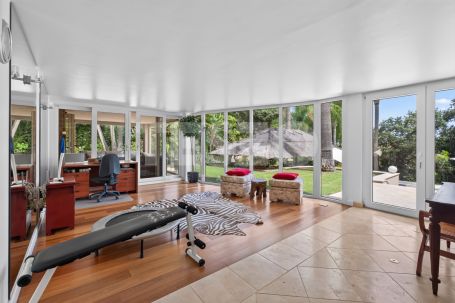 Exceptional Contemporary Villa with Tropical Gardens in Sotogrande Alto’s Zone C