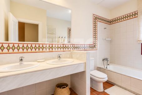 Beautiful Semi-Detached Family Home in Sotogrande