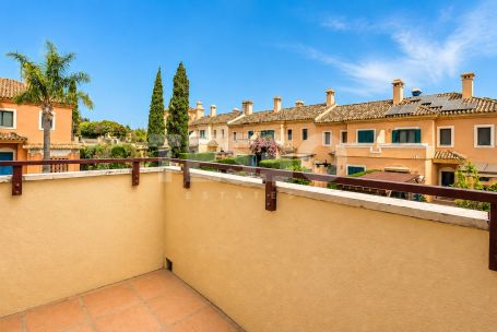 Beautiful Semi-Detached Family Home in Sotogrande