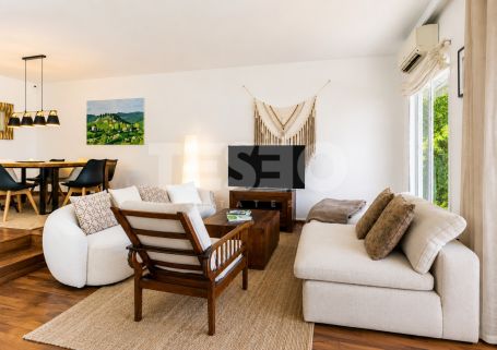 Nice Townhouse near La Cañada Golf Club and overlooking the sea