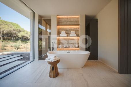 VILLA PANORAMAH - SPECTACULAR VIEWS AND DESIGN BUILT TO THE HIGHEST STANDARDS