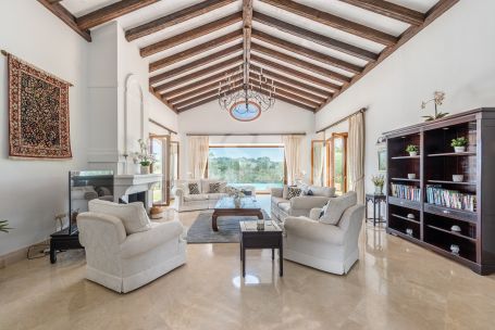 Luxury Villa in Zona F, Sotogrande Alto