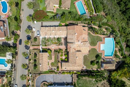 Luxury Villa in Zona F, Sotogrande Alto