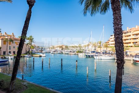 Wohnung zu verkaufen in Ribera del Gurami, Marina de Sotogrande