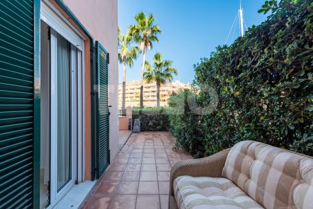 Wohnung zu verkaufen in Ribera del Gurami, Marina de Sotogrande