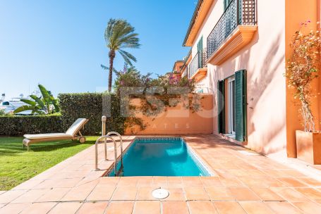 Wohnung zu verkaufen in Ribera del Gurami, Marina de Sotogrande