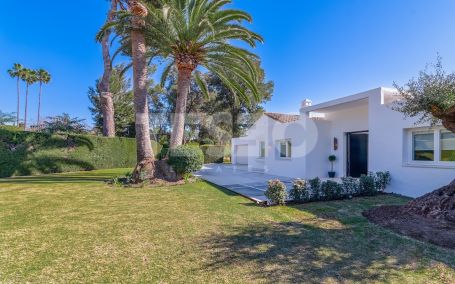 Villa für Langzeitmiete in Reyes y Reinas, Sotogrande Costa