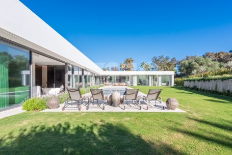 VILLA UNIQUE - BEAUTIFUL MODERN VILLA IN SOTOGRANDE ALTO