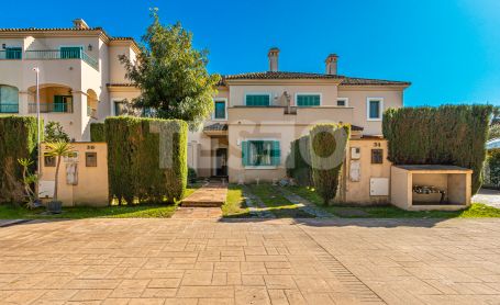 Semi-Detached Townhouse for Sale in El Casar, Sotogrande