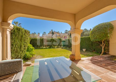 Semi-Detached Townhouse for Sale in El Casar, Sotogrande