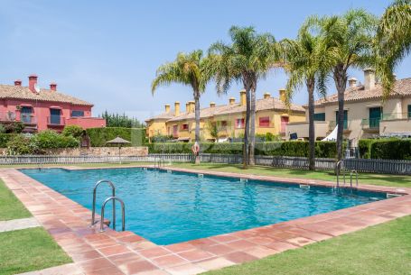 Semi-Detached Townhouse for Sale in El Casar, Sotogrande