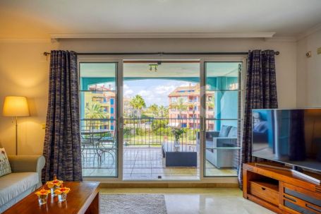 BEAUTIFUL APARTMENT IN THE SOTOGRANDE MARINA