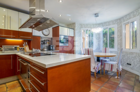 Luxury Villa with Sea Views in Sotogrande Alto, Cadiz