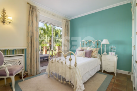 Luxury Villa with Sea Views in Sotogrande Alto, Cadiz