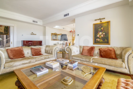 Luxury Villa with Sea Views in Sotogrande Alto, Cadiz