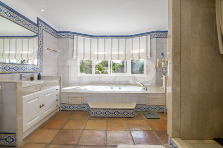 Luxury Villa with Sea Views in Sotogrande Alto, Cadiz