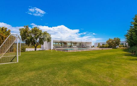 VILLA SUEÑO - IMPRESIONANTE VILLA DE ESTILO CONTEMPORANEO EN LOS ALTOS DE VALDERRAMA, SOTOGRANDE ALTO
