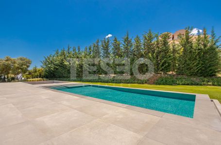 VILLA SUEÑO - IMPRESIONANTE VILLA DE ESTILO CONTEMPORANEO EN LOS ALTOS DE VALDERRAMA, SOTOGRANDE ALTO