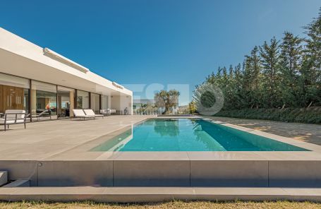 VILLA SUEÑO - IMPRESSIVE CONTEMPORARY VILLA IN LOS ALTOS DE VALDERRAMA, SOTOGRANDE ALTO