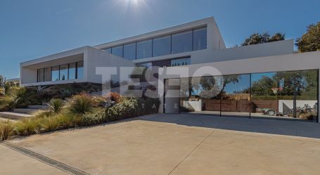 VILLA SUEÑO - IMPRESSIVE CONTEMPORARY VILLA IN LOS ALTOS DE VALDERRAMA, SOTOGRANDE ALTO