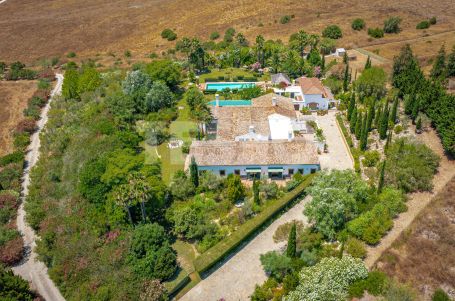 Magnificent equestrian estate 20 minutes from Sotogrande and the Mediterranean Sea