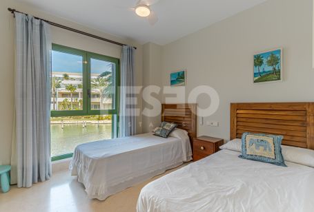 Luxurious Apartment in Jungla del Loro, Sotogrande Marina