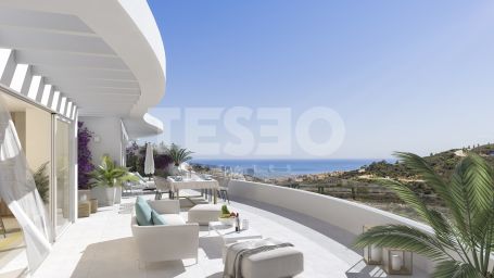 Luxury penthouse on the front line of golf in Alcaidesa Golf, Cádiz