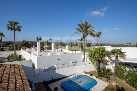 Single-Family Home by the Golf Course and Beach in the Golf Bungalows