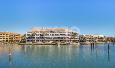 Apartamento de 4 dormitorios en la Marina de Sotogrande