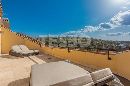 Spectacular Duplex Penthouse for Sale in Valgrande, Sotogrande