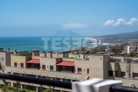 Beautiful Town House for sale with panoramic views.