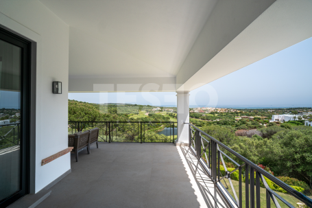 Exclusive luxury villa in La Reserva, Sotogrande, with panoramic views and premium equipment