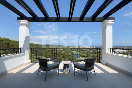 Exclusive luxury villa in La Reserva, Sotogrande, with panoramic views and premium equipment
