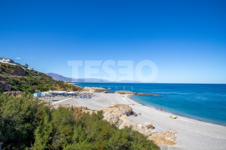Villa de prestige en première ligne de plage à Chullera, Manilva