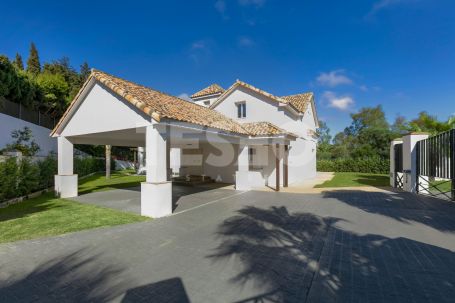 Charming villa in the area B de Sotogrande Costa