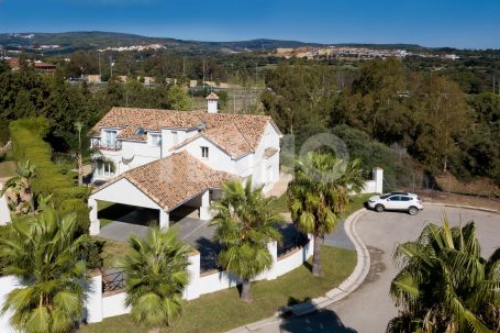 Charming villa in the area B de Sotogrande Costa