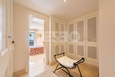 Apartamento de lujo con vistas panorámicas en Ribera del Gurami, Sotogrande Marina