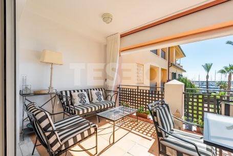 Apartamento de lujo con vistas panorámicas en Ribera del Gurami, Sotogrande Marina