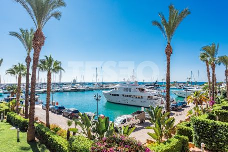 Apartamento de lujo con vistas panorámicas en Ribera del Gurami, Sotogrande Marina