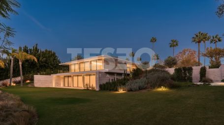 Villa Indigo: Avantgarde, Privatsphäre und Komfort in Kings and Queen, Sotogrande Costa