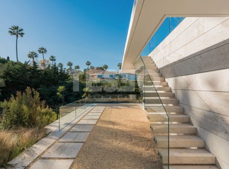 Villa Indigo: Avantgarde, Privatsphäre und Komfort in Kings and Queen, Sotogrande Costa