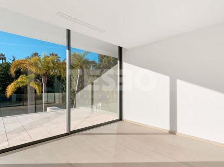 Villa Indigo: Avantgarde, Privatsphäre und Komfort in Kings and Queen, Sotogrande Costa