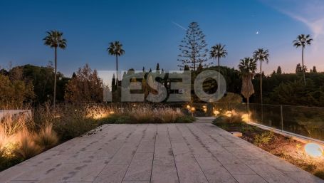Villa Indigo: Avantgarde, Privatsphäre und Komfort in Kings and Queen, Sotogrande Costa