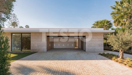 Villa Indigo: Avantgarde, Privatsphäre und Komfort in Kings and Queen, Sotogrande Costa