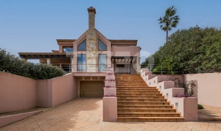 Villa exclusive avec vue panoramique sur la mer à Alcaidesa, Costa del Sol